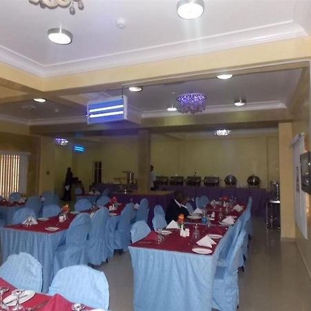 Room In Lodge - Ayalla Hotels And Suites Abuja Exterior photo