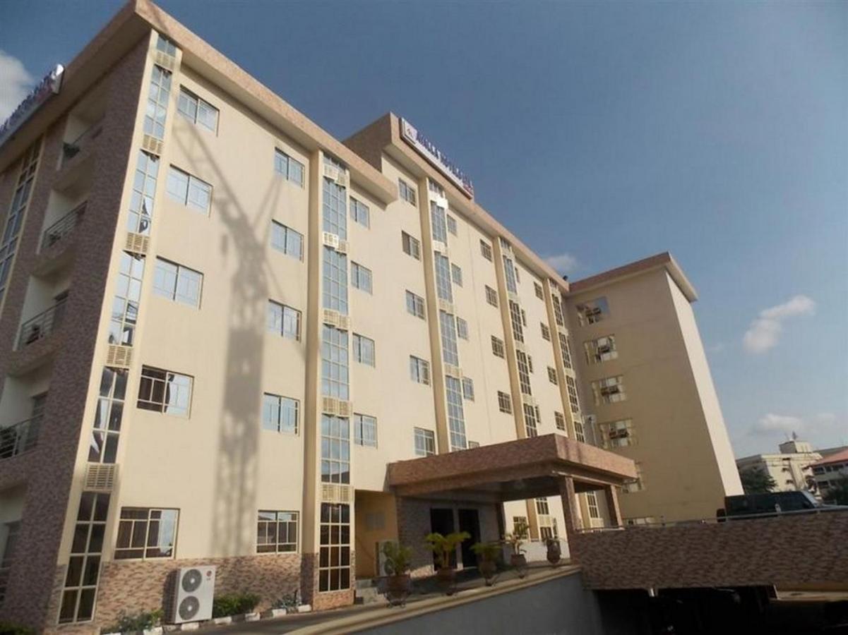Room In Lodge - Ayalla Hotels And Suites Abuja Exterior photo