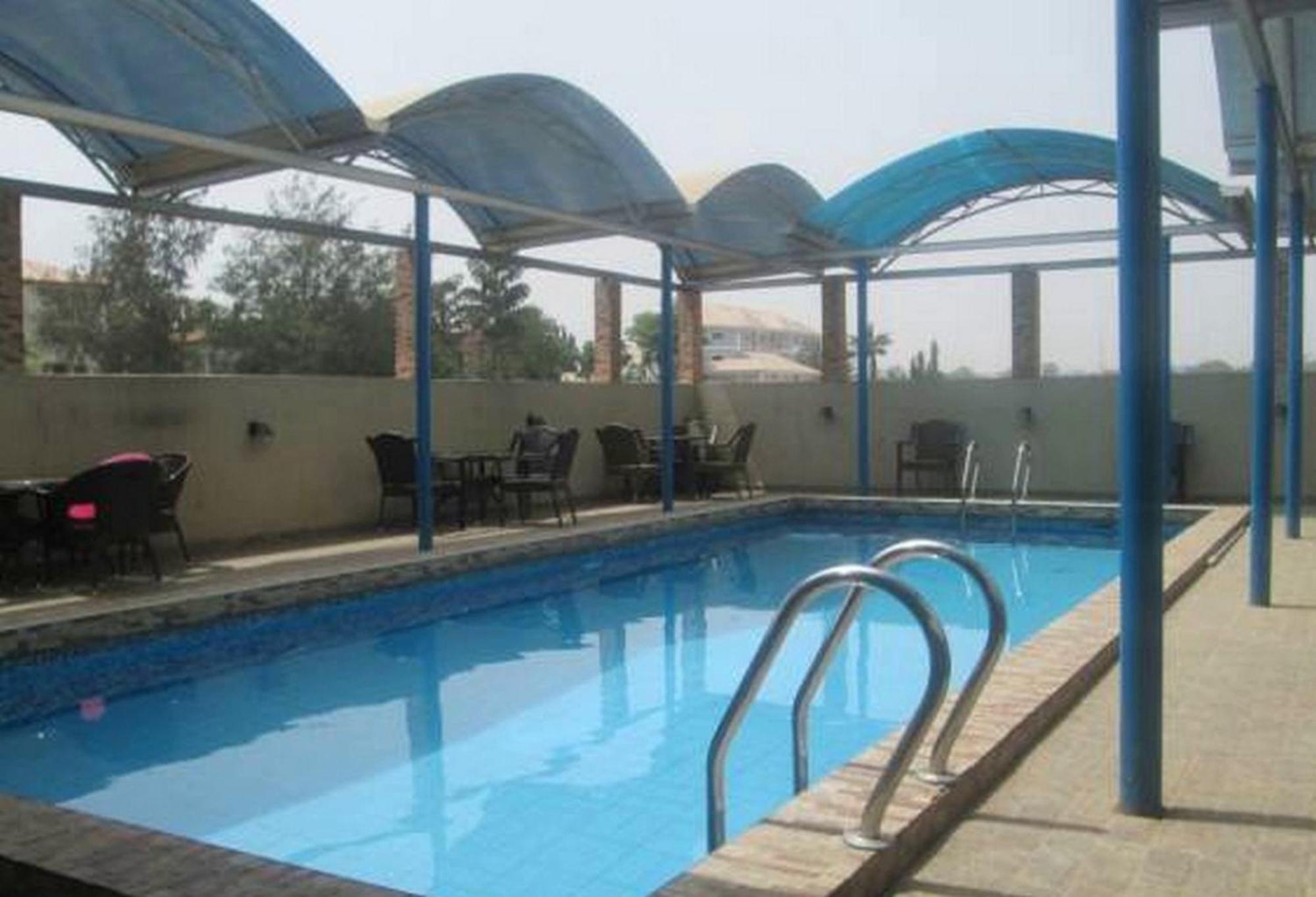 Room In Lodge - Ayalla Hotels And Suites Abuja Exterior photo