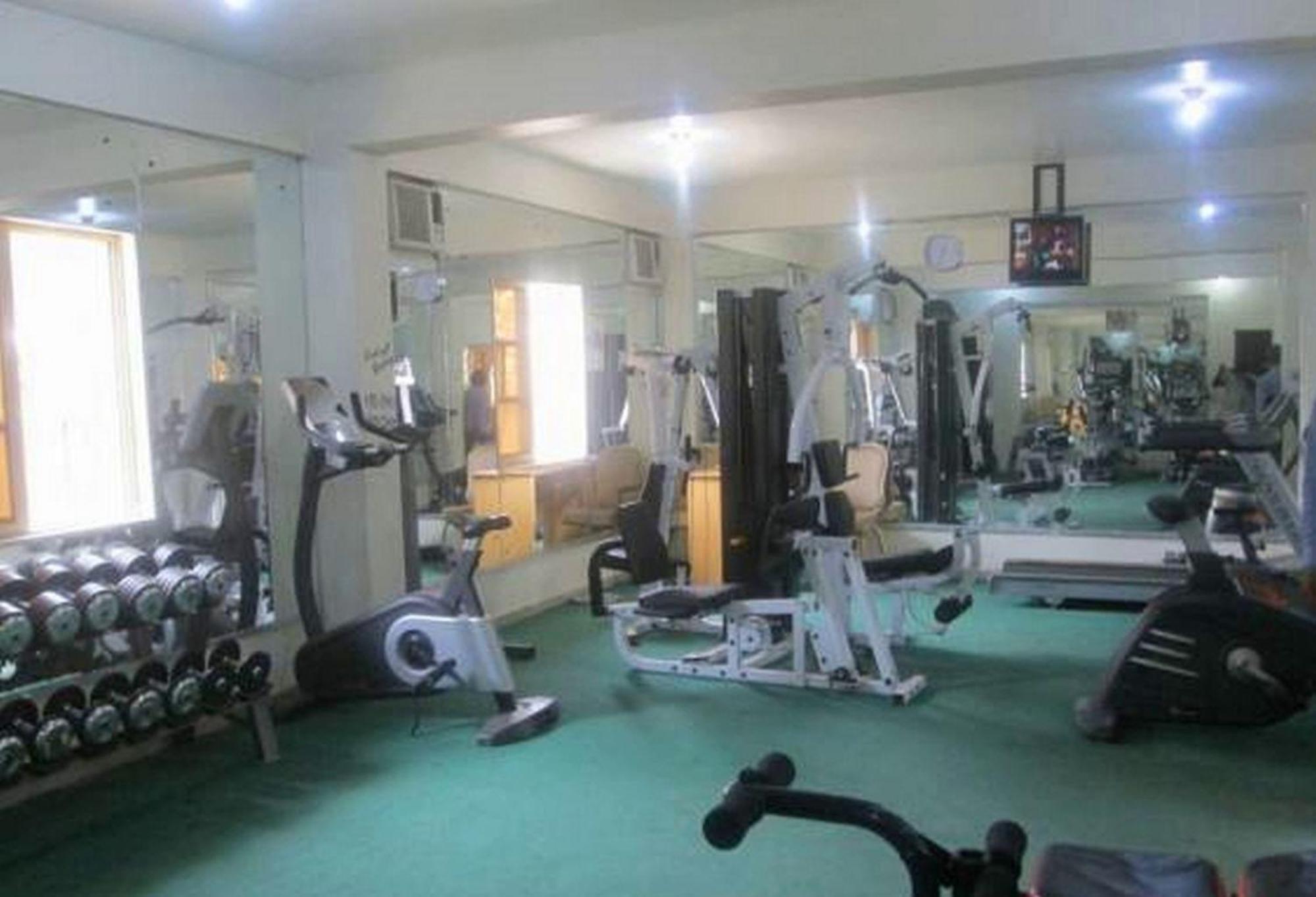 Room In Lodge - Ayalla Hotels And Suites Abuja Exterior photo